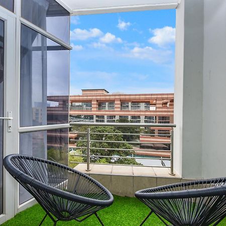 Hydro Park Residences In Sandton With Generator Йоханнесбург Экстерьер фото