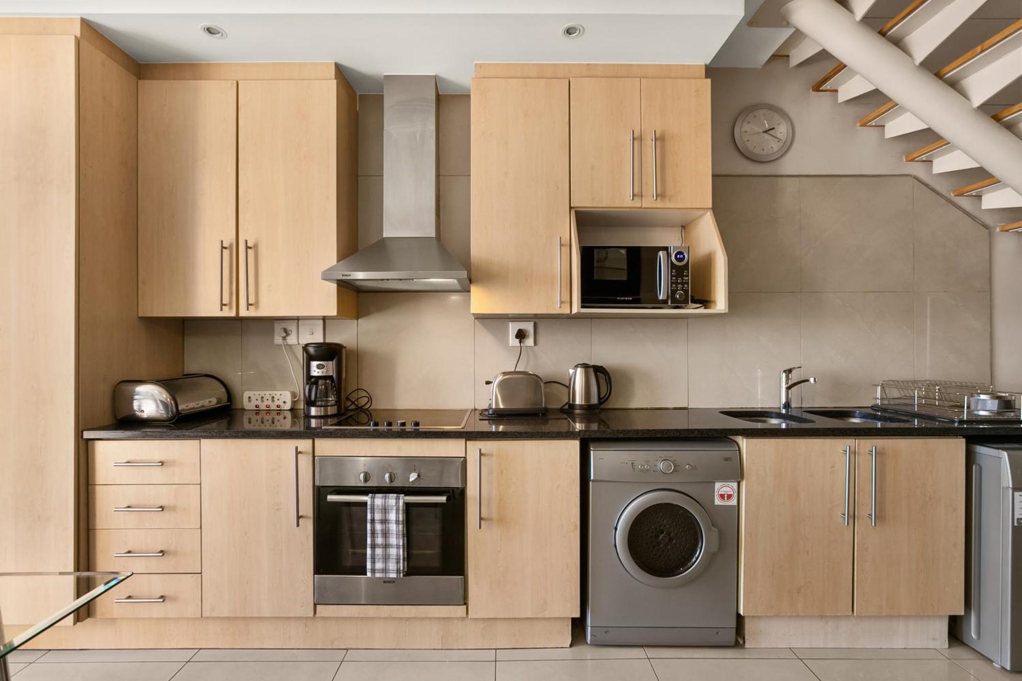 Hydro Park Residences In Sandton With Generator Йоханнесбург Экстерьер фото