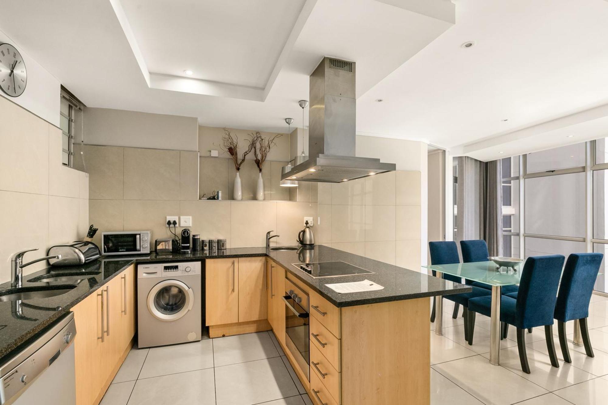 Hydro Park Residences In Sandton With Generator Йоханнесбург Экстерьер фото