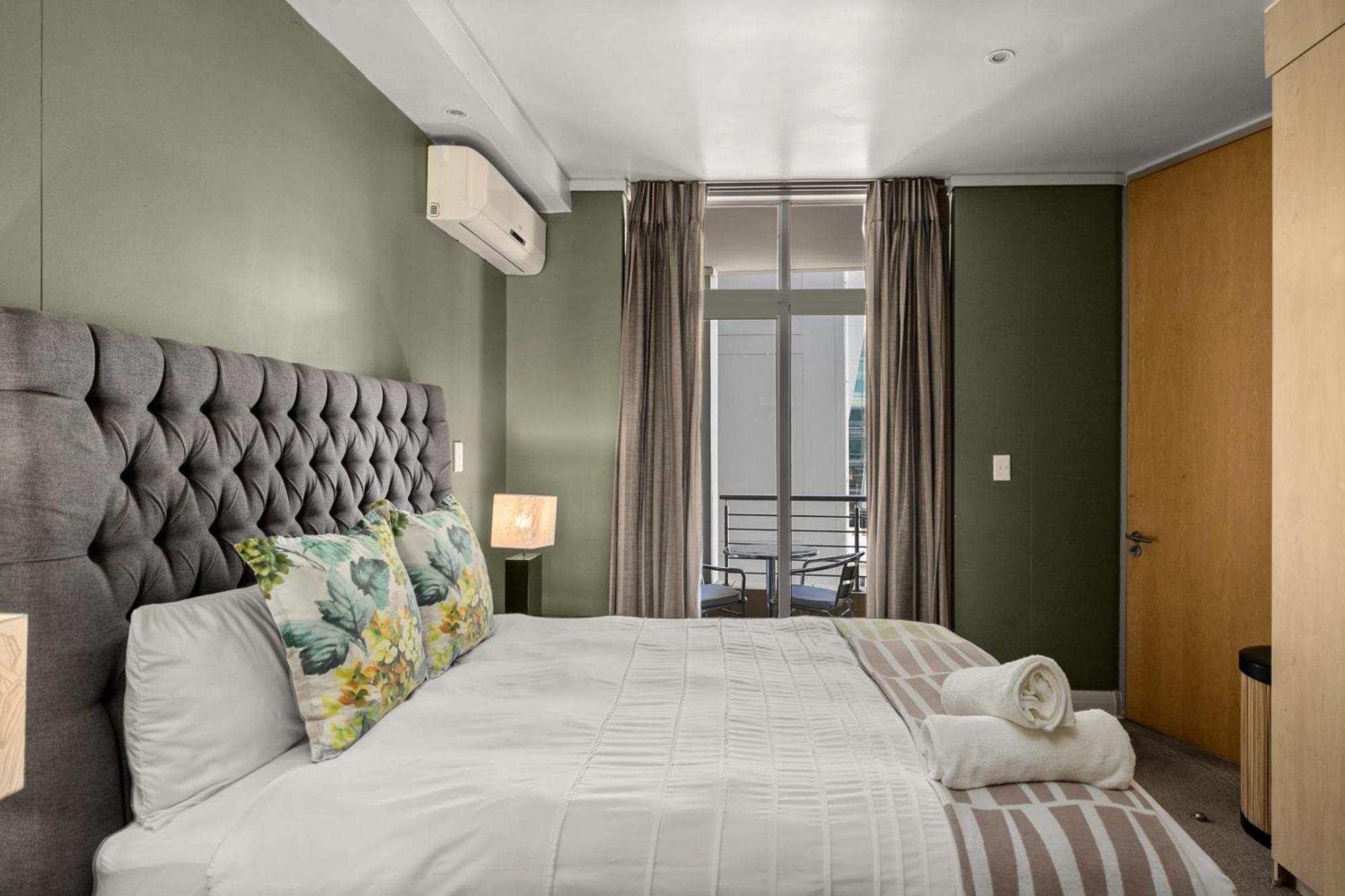 Hydro Park Residences In Sandton With Generator Йоханнесбург Экстерьер фото